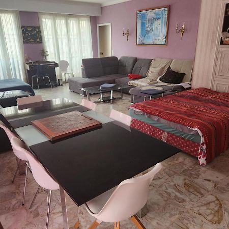 Big Apart 140M2 5Min Walk To Beach Sea &Promenade 3 Double Rooms,Big Living Room 42M2, 3 Showers,9 Beds, Free Parking Nicea Zewnętrze zdjęcie