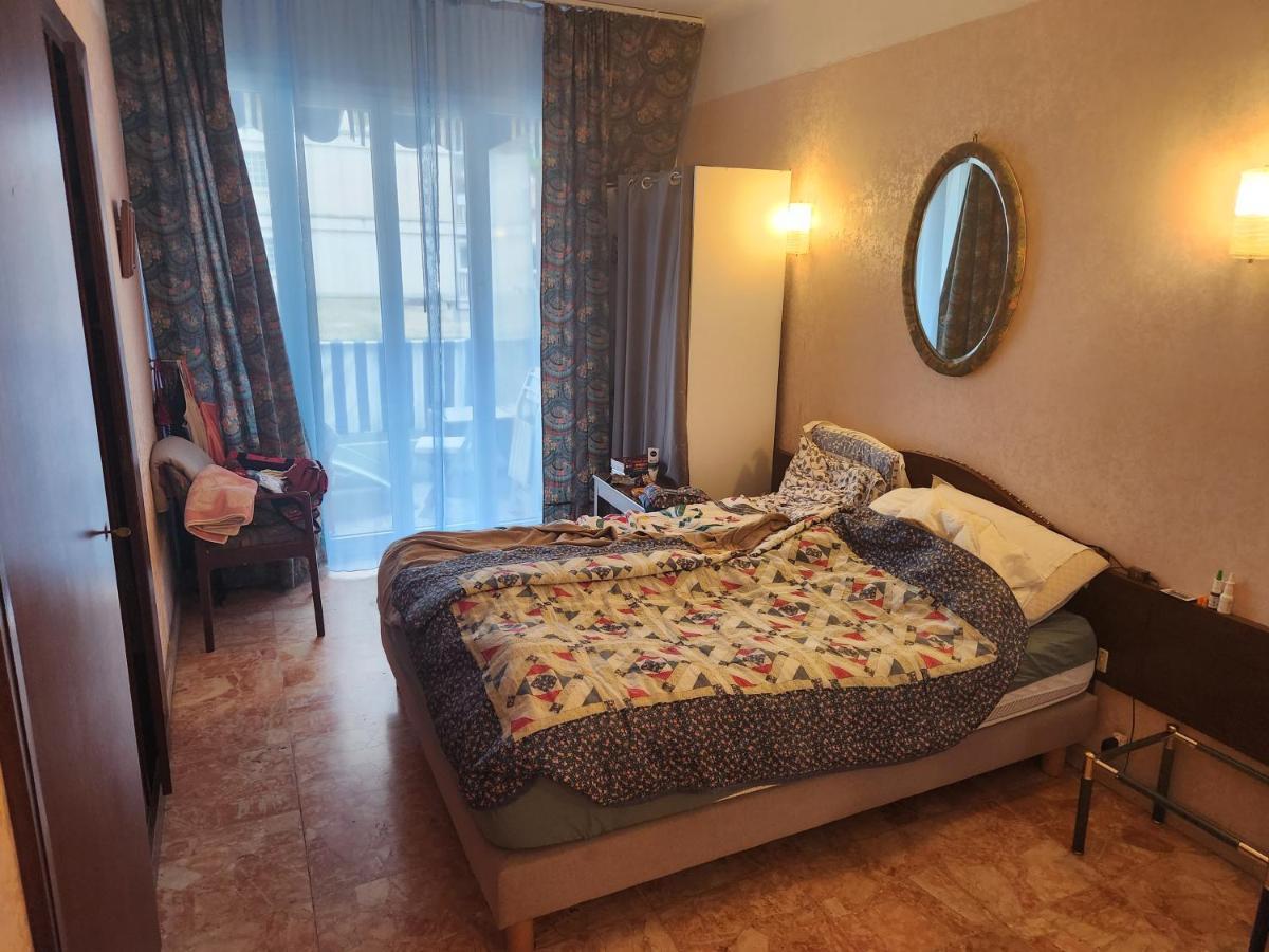 Big Apart 140M2 5Min Walk To Beach Sea &Promenade 3 Double Rooms,Big Living Room 42M2, 3 Showers,9 Beds, Free Parking Nicea Zewnętrze zdjęcie