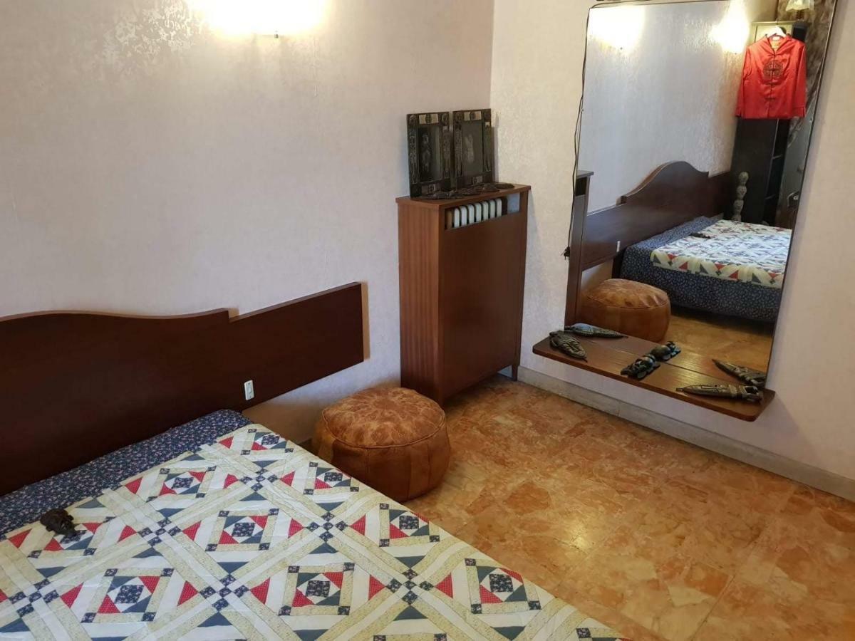 Big Apart 140M2 5Min Walk To Beach Sea &Promenade 3 Double Rooms,Big Living Room 42M2, 3 Showers,9 Beds, Free Parking Nicea Zewnętrze zdjęcie